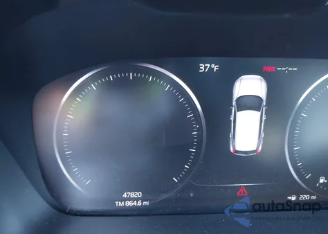 2020 Volvo Xc40 T5 Momentum from USA, damaged, VIN YV4162UK1L2325451